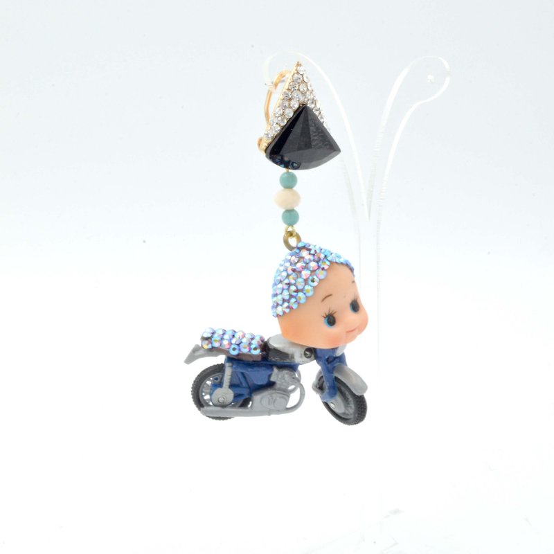 小婴儿头电单车身体耳环 缀施华洛水晶头饰 可穿戴的艺术品 - 耳环/耳夹 - 塑料 多色