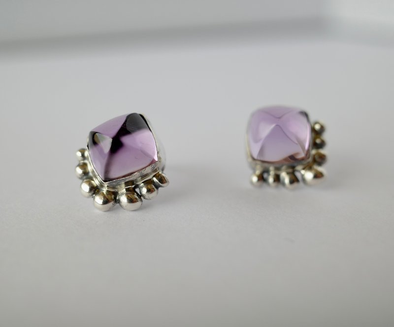 Amethyst-紫水晶塔银耳钉 - 耳环/耳夹 - 纯银 紫色