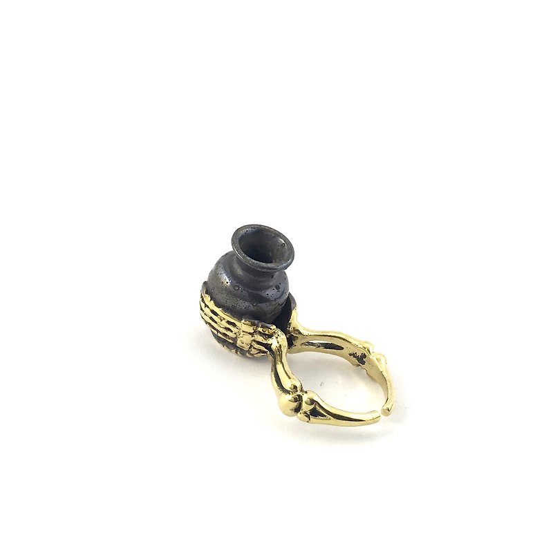 Zodiac Water Bearer bone ring is for Aquarius in Brass and oxidized antique color ,Rocker jewelry ,Skull jewelry,Biker jewelry - 戒指 - 其他金属 