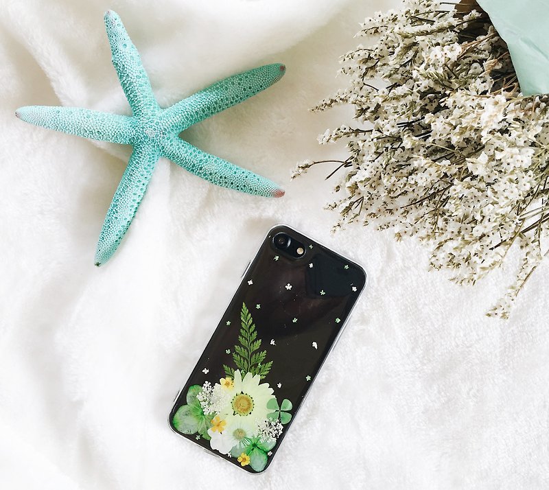 花花绿绿 • Handpressed Flower Phone Case - 手机壳/手机套 - 植物．花 绿色