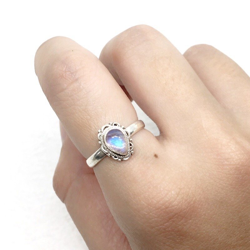 月光石925纯银花边戒指 尼泊尔手工镶嵌制作(粉丝回馈款2) - 戒指 - 宝石 蓝色