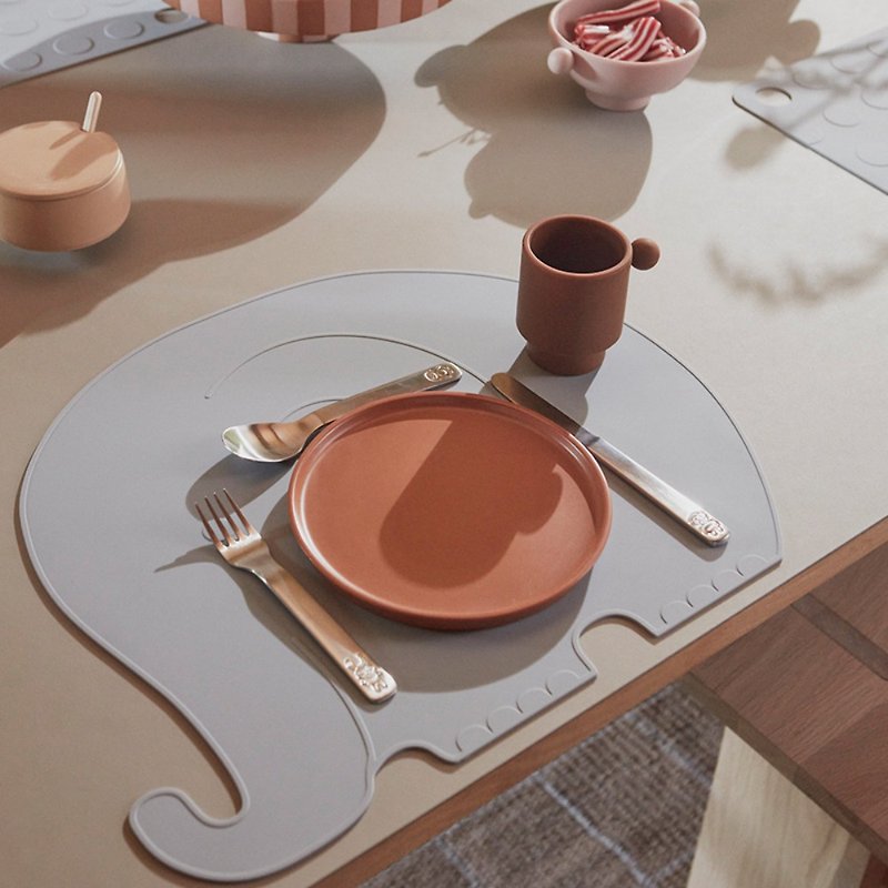硅胶餐垫/亨利象-粉蓝 - 餐垫/桌巾 - 硅胶 多色