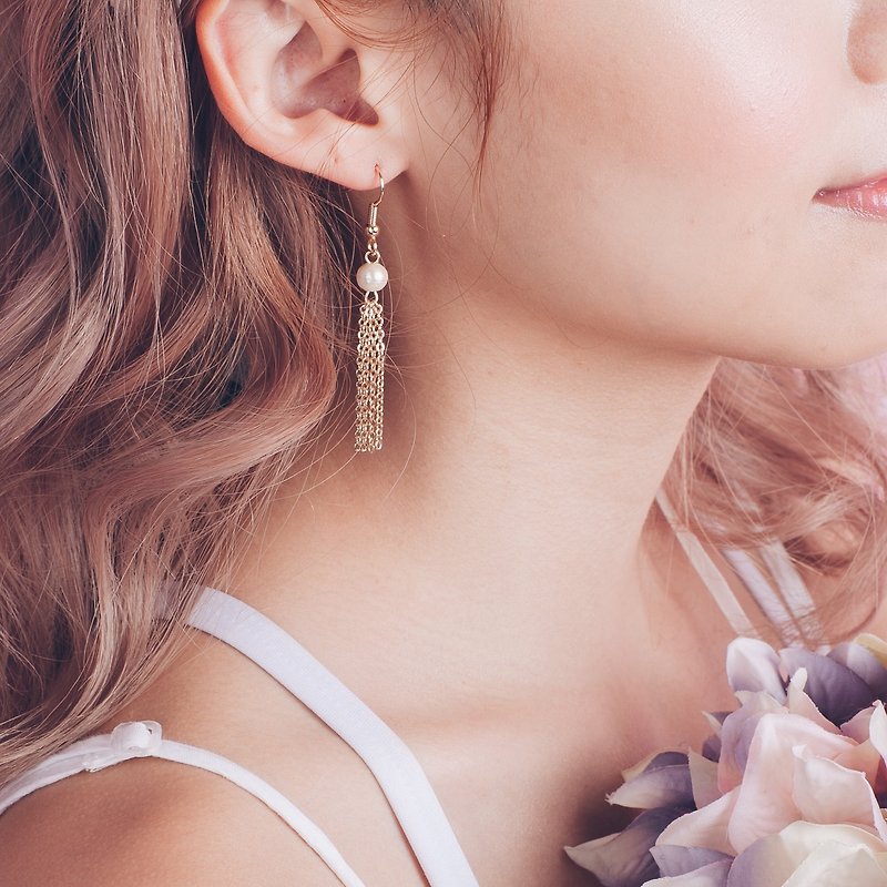 棉珍珠耳环【流苏棉珍珠穿孔式耳环】 - 耳环/耳夹 - 其他金属 金色