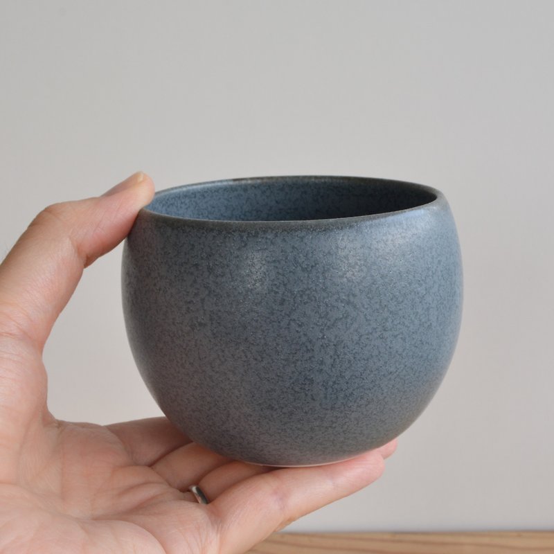 Mino ware Midori round bowl Sky blue teacup | Small bowl | Bowl