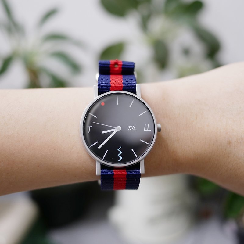 Till wrist watch with blue & red nylon strap - 女表 - 其他材质 蓝色