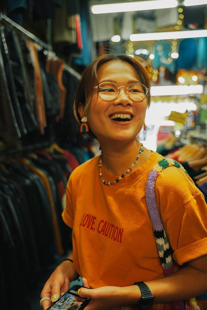 麻雀 Print Tee |  怀旧设计 香港原创 移民礼物 香港礼物短袖T - 女装 T 恤 - 棉．麻 橘色