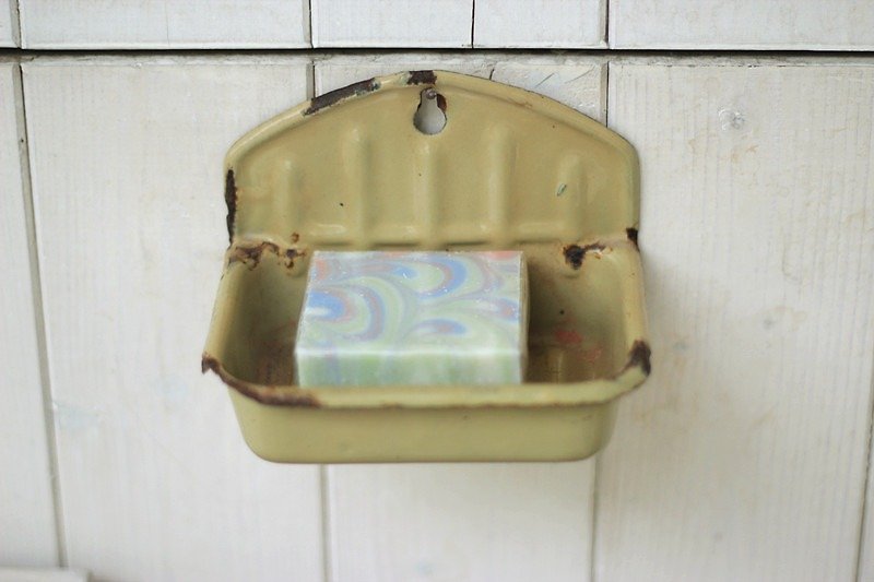 【好日恋物】德国vintage 铁制皂盘置物盒 - 收纳用品 - 其他金属 多色