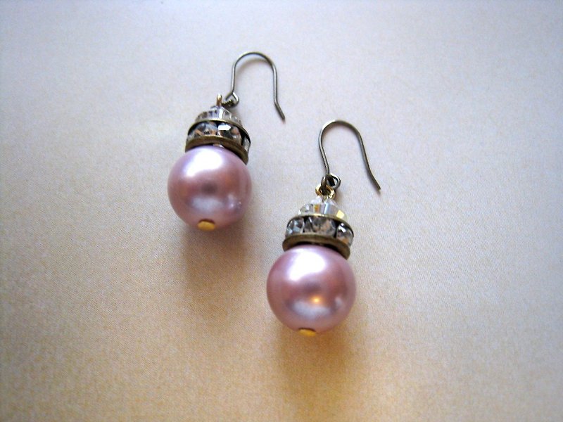 Silky Pearl & Swarovski Crystal Pierced Earrings / R : Pink - 耳环/耳夹 - 水晶 粉红色