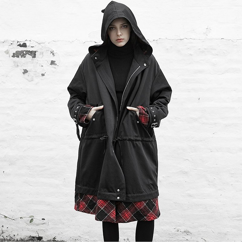 苏格兰女巫连帽风衣 / 宽松版型 - 女装休闲/机能外套 - 其他人造纤维 黑色