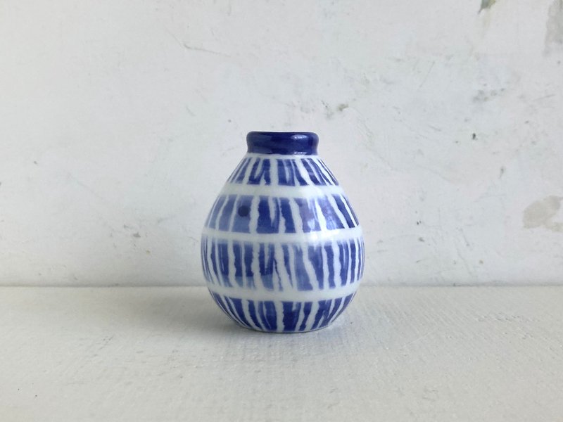 一輪挿し　花瓶　花器 - 花瓶/陶器 - 瓷 蓝色