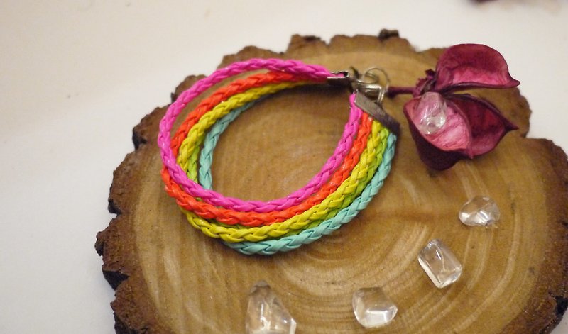彩虹仿皮绳 编织手环 - 手链/手环 - 其他材质 多色