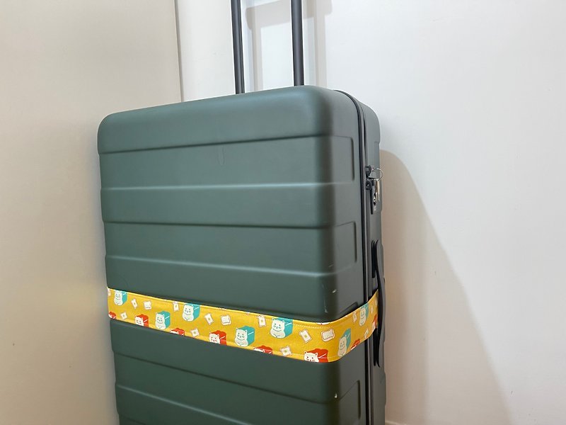 F245 韩国淡黄色吐司面包猫猫行李带 - 行李箱/行李箱保护套 - 棉．麻 