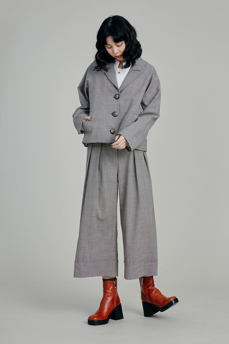 Shan Yong 细格纹毛料拉克兰袖短版外套 - 女装休闲/机能外套 - 其他材质 