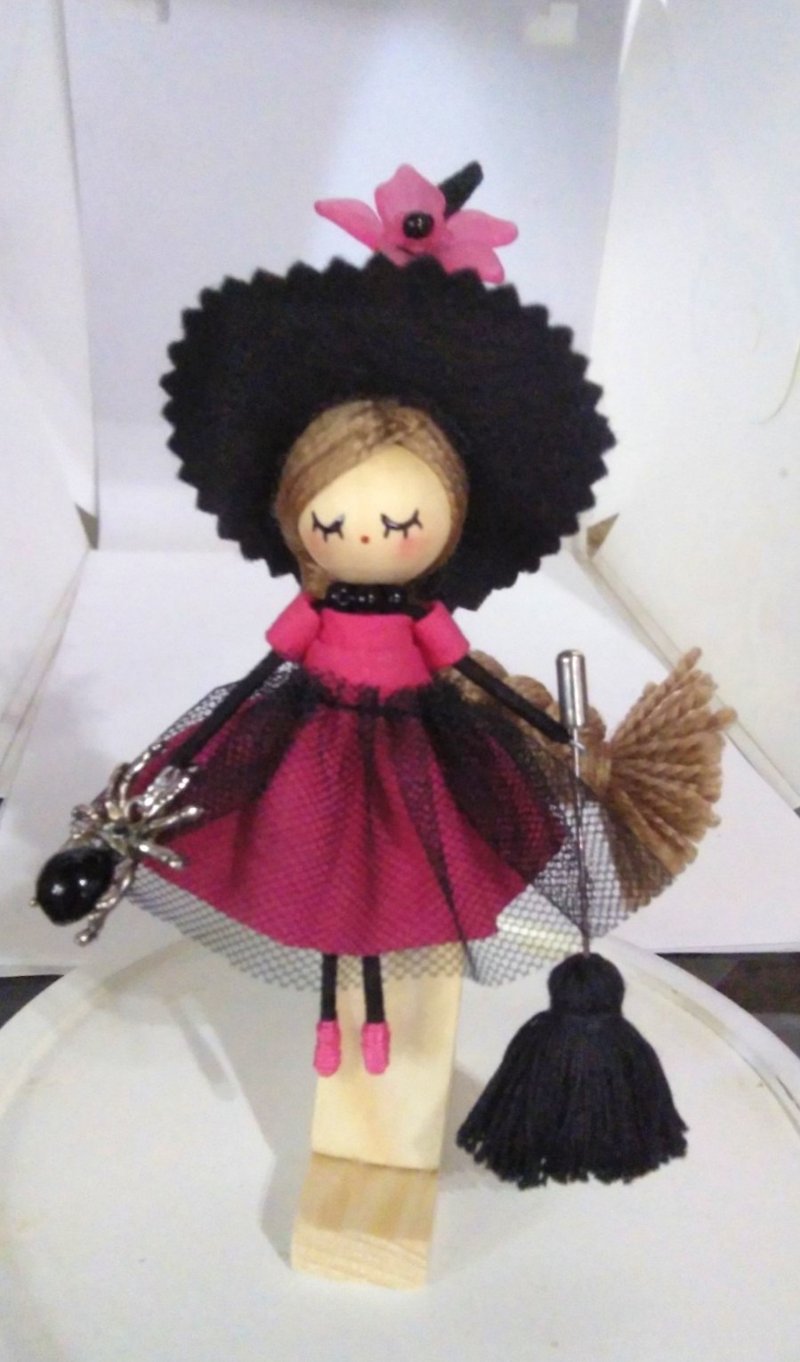 Witch brooch doll