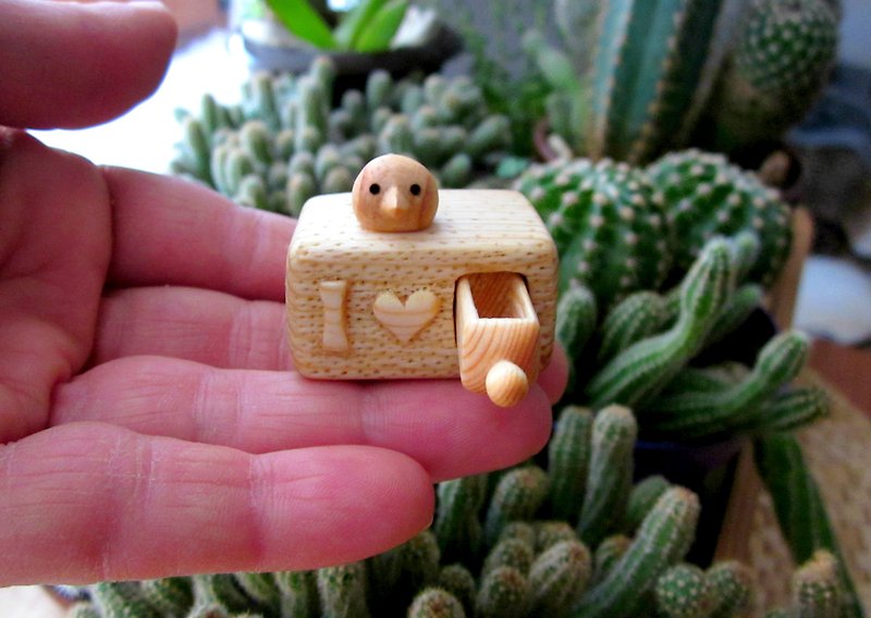 I Love You miniature drawer, wood carving miniature, wood art, Valentines gift - 摆饰 - 木头 金色