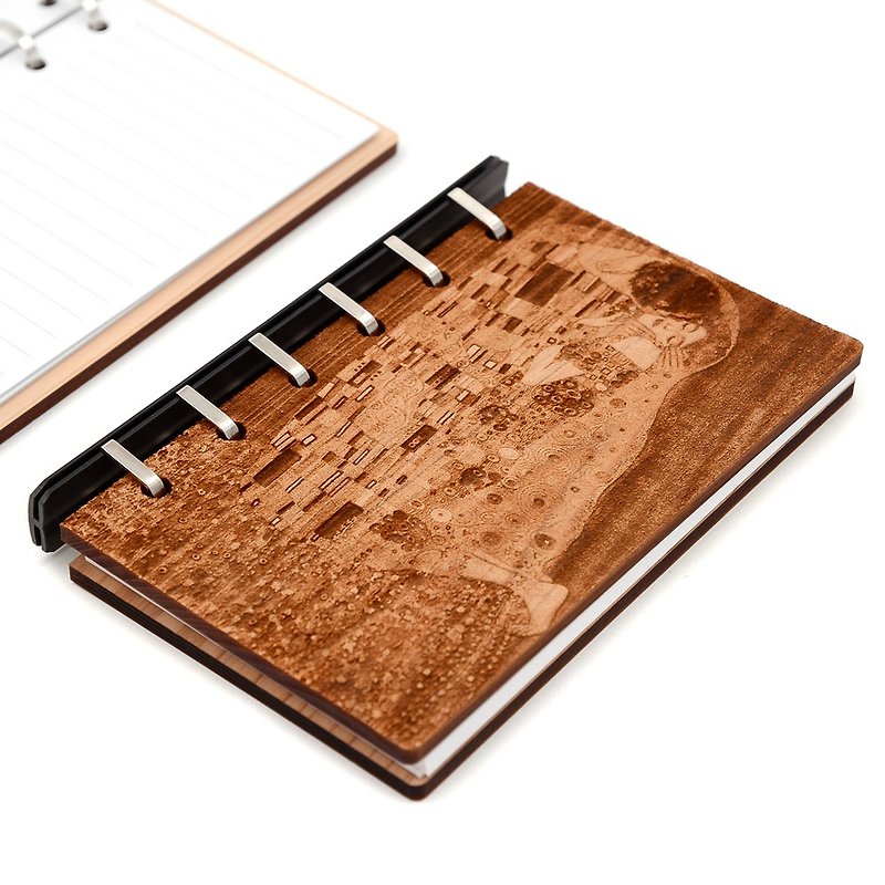 台湾桧木艺术板画活页笔记本-吻|用生活手札纪录生活最美好的点滴 - 笔记本/手帐 - 木头 金色