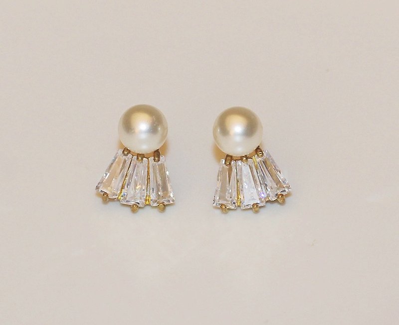 扇形锆石黄铜珍珠耳环 - 耳环/耳夹 - 宝石 白色