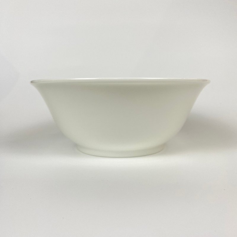 【Narumi】Chinese White 中式纯白骨瓷面碗21cm - 碗 - 陶 白色