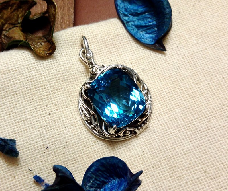 ［宝石系列］皇家蓝拓帕石设计坠 - 项链 - 宝石 蓝色