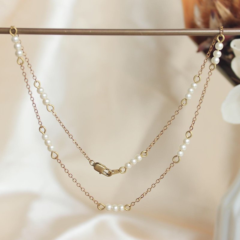 小姊姊的珍珠锁骨链 珍珠项链 黄铜 - 锁骨链 - 铜/黄铜 金色
