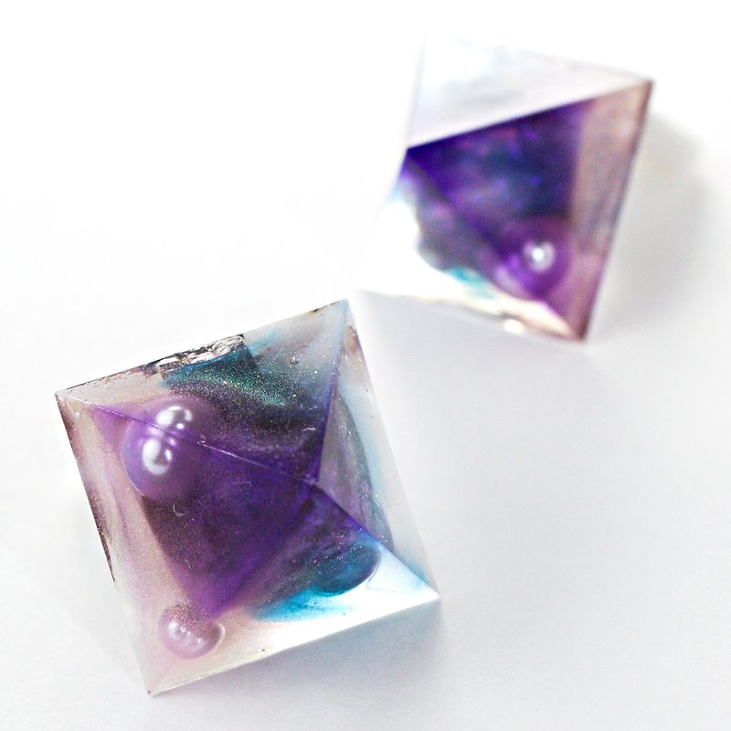ピラミッドイヤリング(ナイトクルージング) - 耳环/耳夹 - 其他材质 紫色