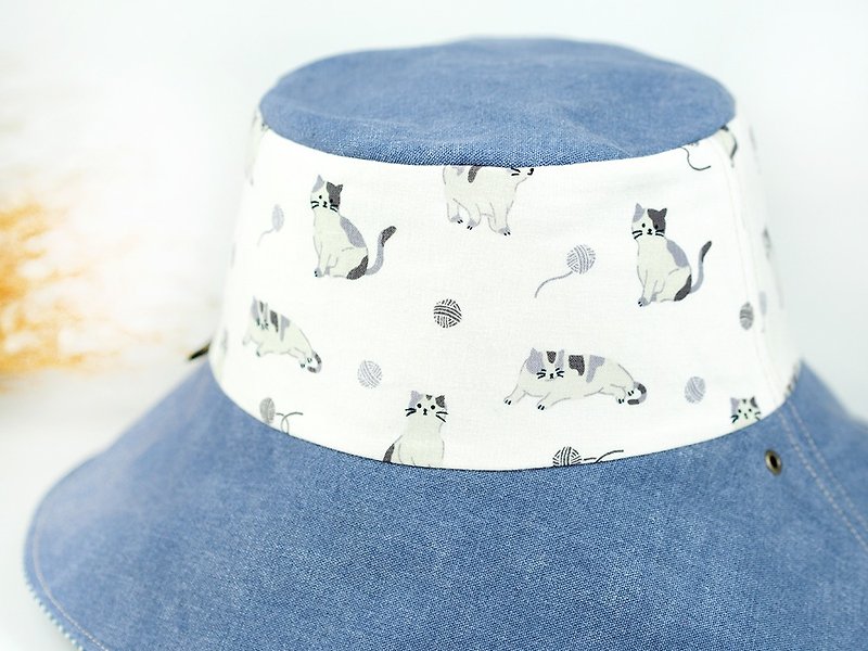 手工双面帽 遮阳帽 渔夫帽 定制化 可爱 猫咪 母亲节礼物【灰斑小白猫】【BF-13】 - 帽子 - 棉．麻 白色