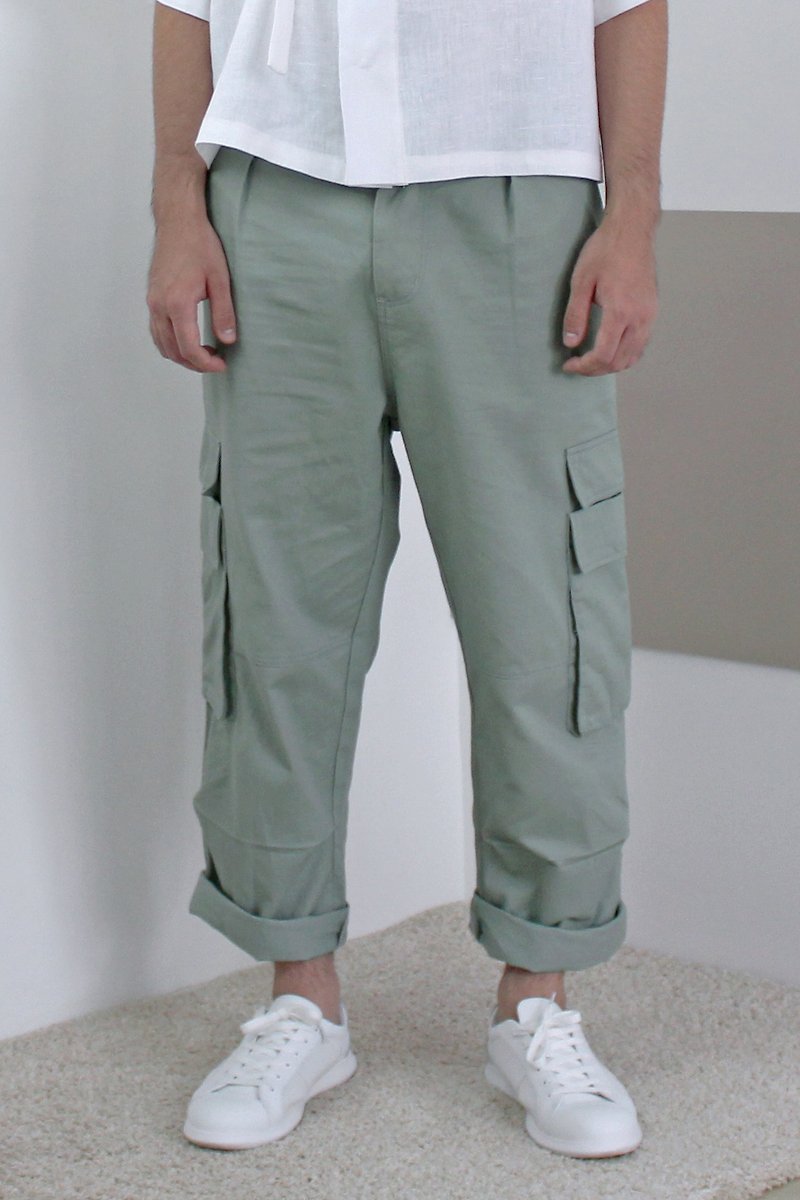 立体剪裁多口袋工装裤 - 男士长裤 - 棉．麻 绿色