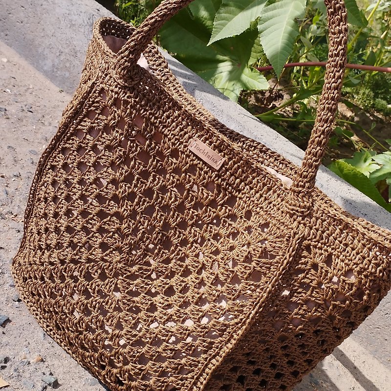 Crochet paper rope bag Raffia brown tote bag Handmade shoulder bag for womens - 手提包/手提袋 - 纸 
