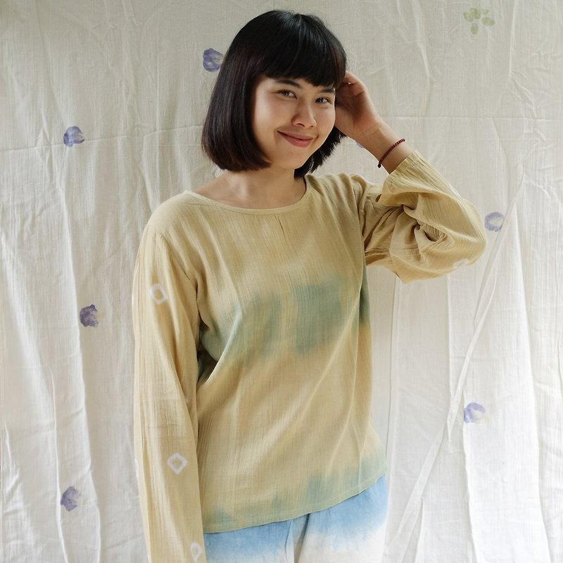 linnil: Polka dot and dip - natural dye long-sleeve shirt - made of comfortable 100% cotton. - 女装上衣 - 棉．麻 黄色