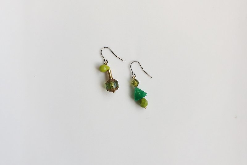 各种绿 不对称造型耳环  - 耳环/耳夹 - 宝石 绿色