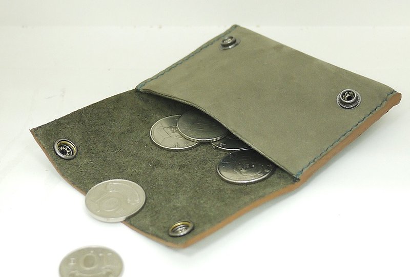 灰绿色疯马皮手缝零钱包 - 类似二次大战德军制服颜色的皮革 - 零钱包 - 真皮 灰色
