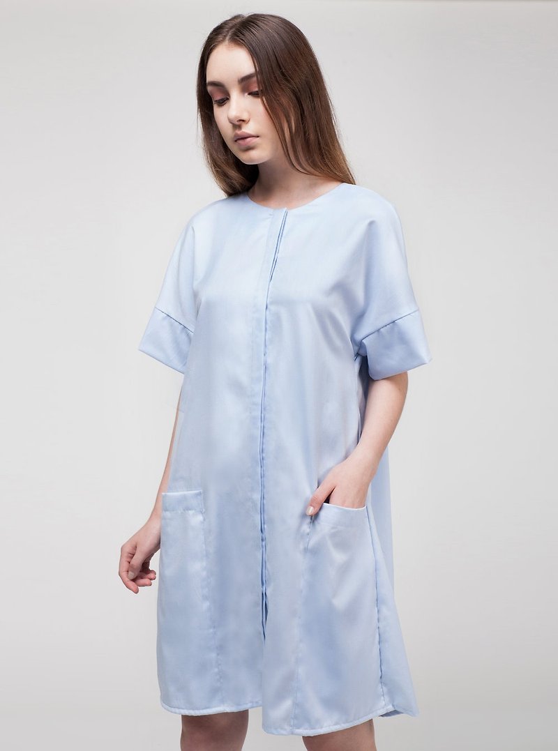 Blue Back Pleated Dress - 洋装/连衣裙 - 棉．麻 蓝色