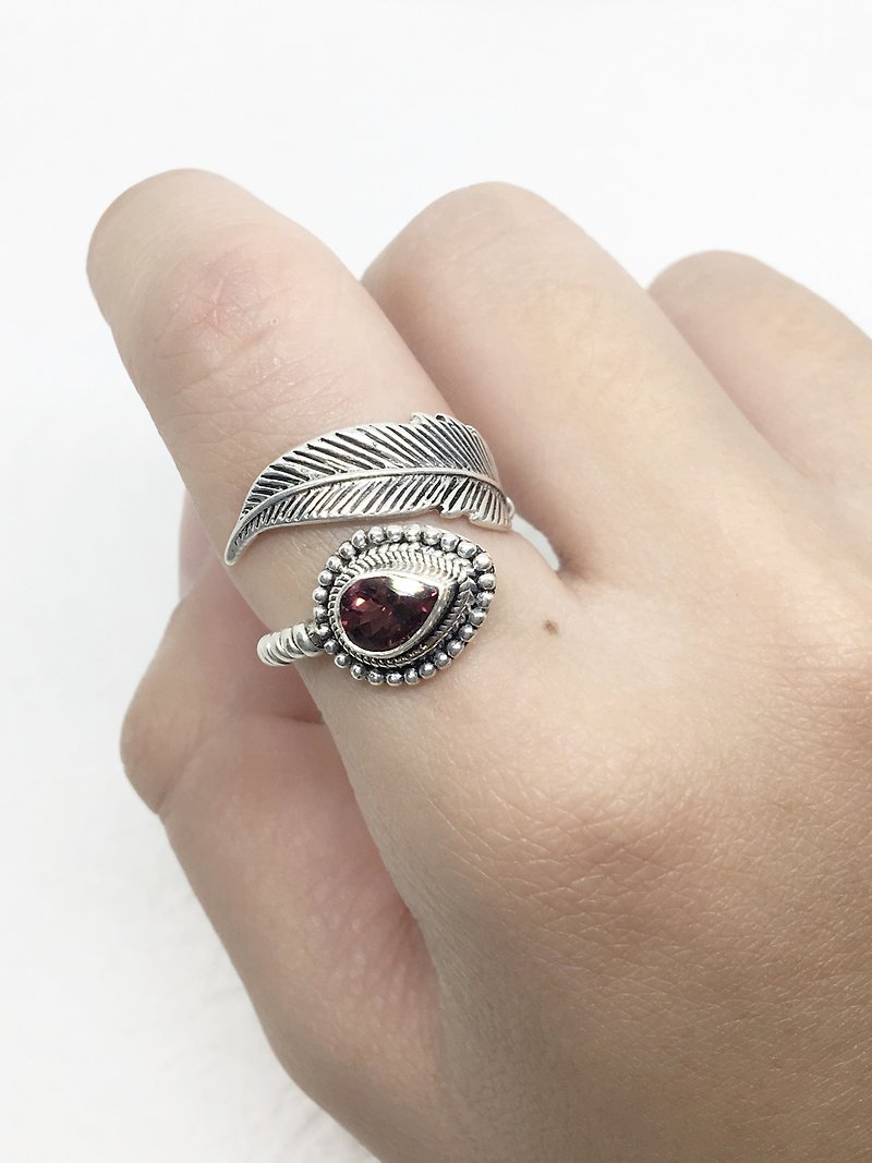 桃红碧玺925纯银羽毛设计戒指 尼泊尔手工镶嵌制作 - 戒指 - 宝石 红色