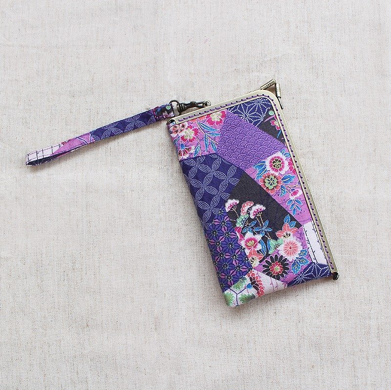 日系元素口金钩环手机袋-紫/收纳袋 - 其他 - 棉．麻 紫色