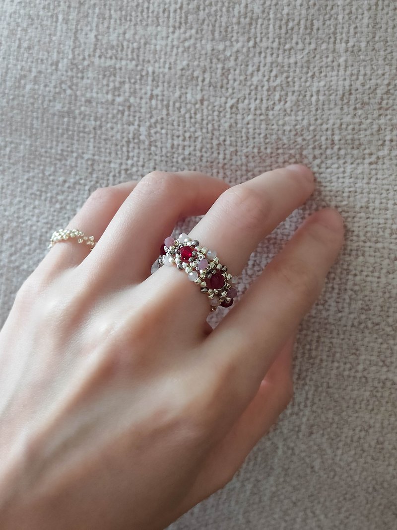 Precious Love 戒指 - 手工编织珠宝 - 戒指 - 其他金属 粉红色