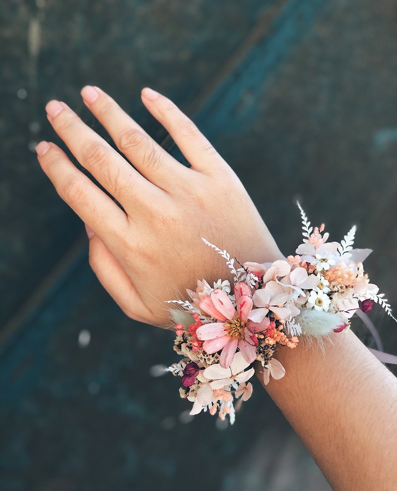 婚礼新娘不凋干燥手腕花 粉色系 - 胸花/手腕花 - 植物．花 粉红色