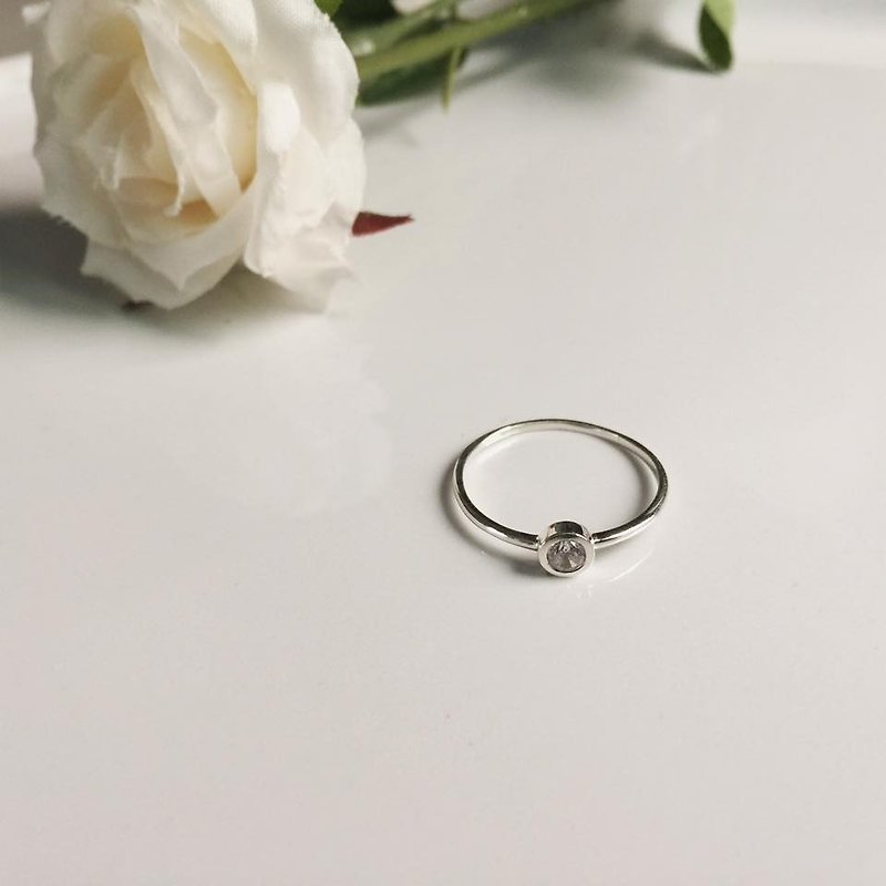 gemstone ring - 戒指 - 宝石 白色
