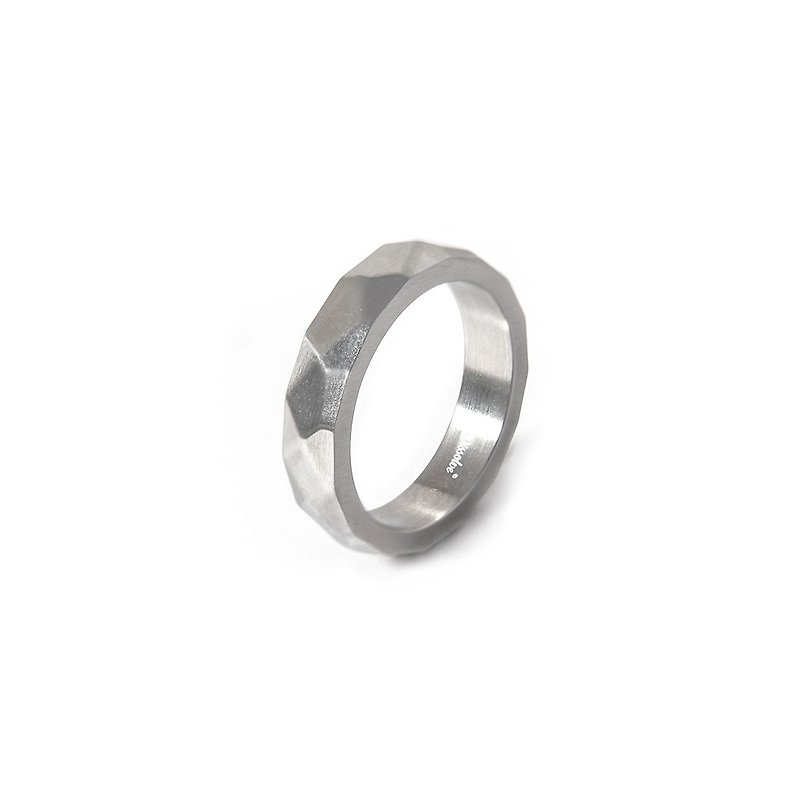 DISSOLVE 简约不规则菱格纹 男款 钛钢 戒指 II定制刻字II - 戒指 - 其他金属 银色