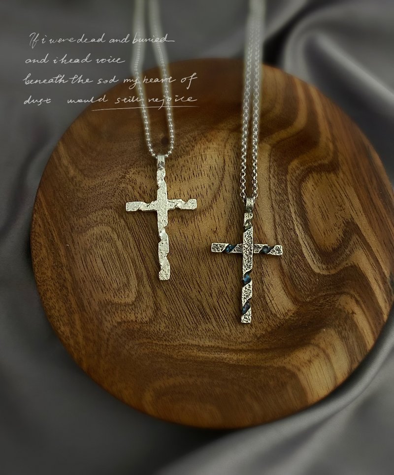 【信仰礼盒】圣殇十字架 - 项链 - 银 银色
