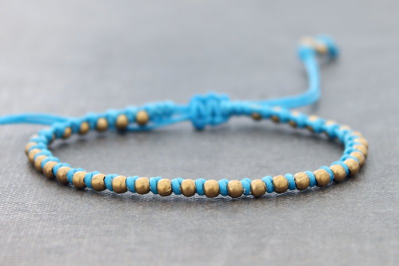 明亮的蓝色黄铜编织手镯，编织串珠友谊手镯，可爱简单的珠子手镯 - 手链/手环 - 棉．麻 蓝色