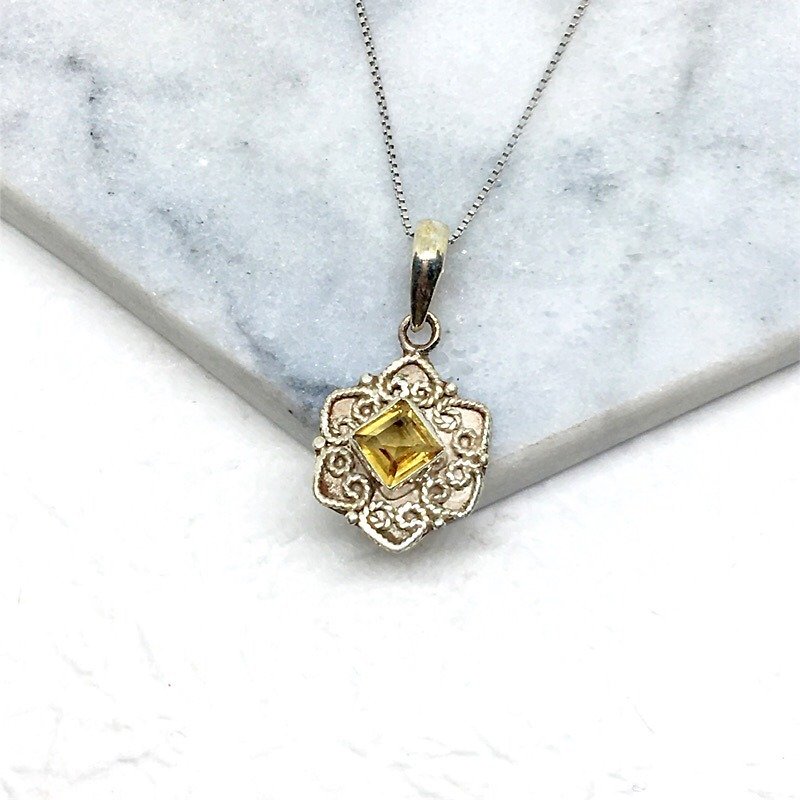 黄水晶925纯银心形花边设计项链 尼泊尔手工镶嵌制作 (回馈粉丝款1) - 项链 - 宝石 黄色