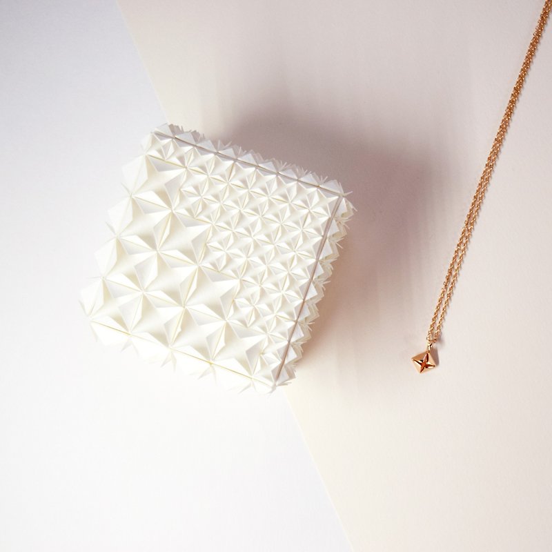 精致手工折纸艺术白色钻石首饰盒 - 其他 - 纸 白色