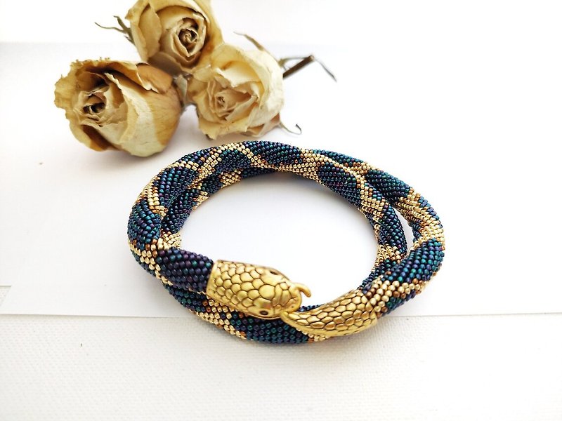 Beaded Snake bracelet necklace Python serpent Beaded Blue metalic snake - 手链/手环 - 其他材质 蓝色