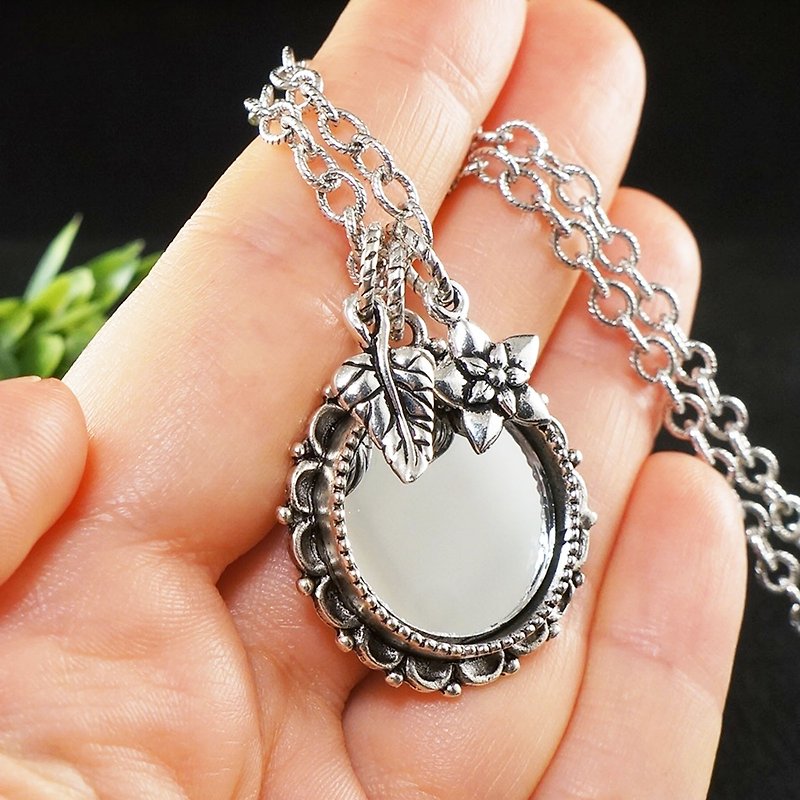 Evil Eye Glass Mirror Necklace Silver Protection Amulet Pendant Necklace Jewelry