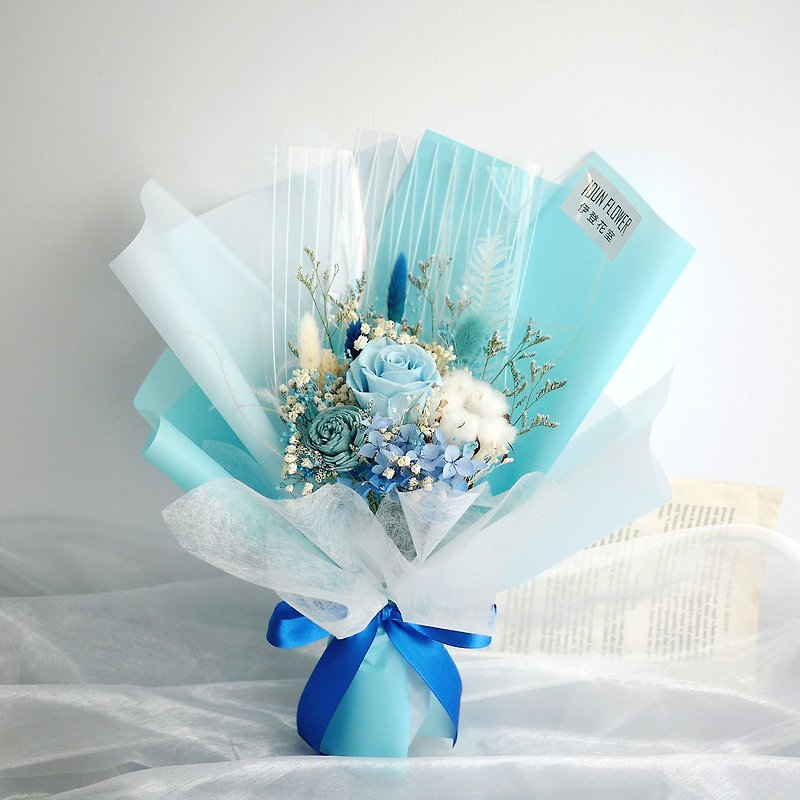 伊登花室 蓝永生玫瑰 手拿干燥花束 单束贩售 - 干燥花/捧花 - 植物．花 蓝色
