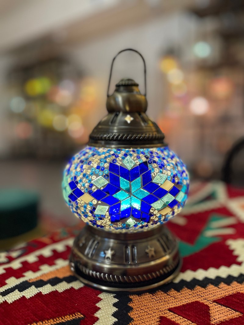 【送传统服饰体验】单人土耳其马赛克灯DIY手作-赠下午茶 - 陶艺 - 玻璃 