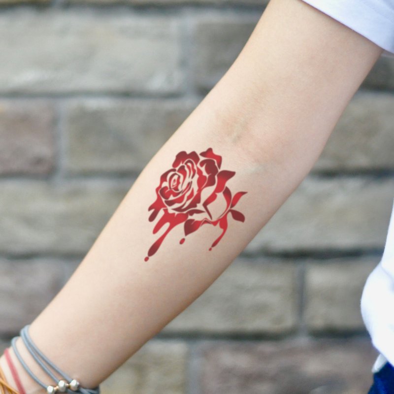 OhMyTat 流血滴玫瑰 Bleeding Rose 刺青图案纹身贴纸 (2 张)