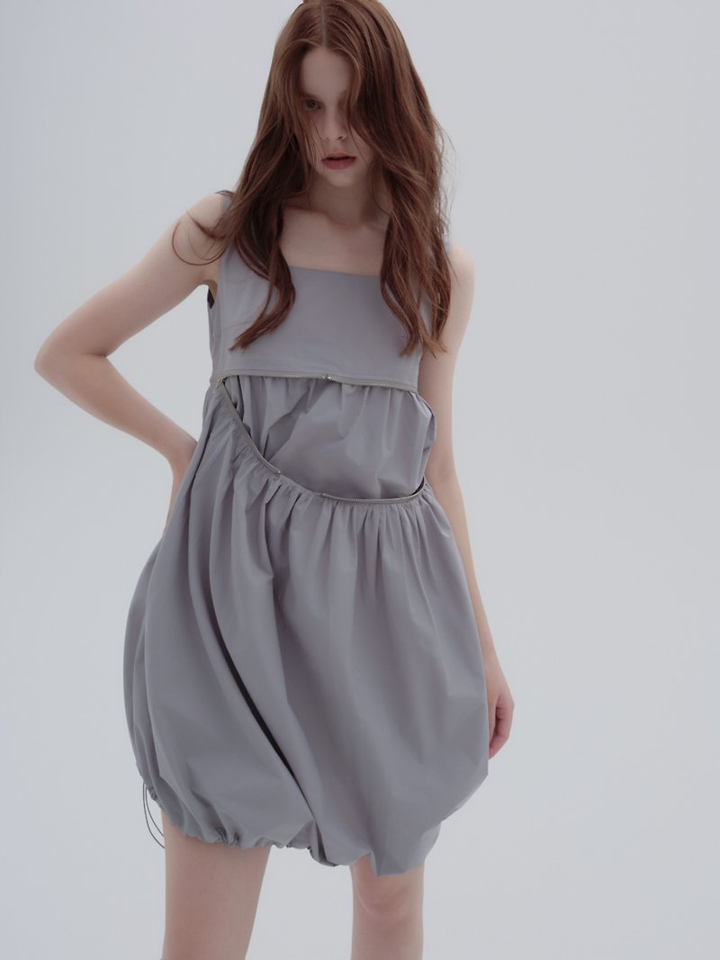 淺霧灰色 拉鏈展開設計可調節洋裝 寬松無袖連身裙蓬蓬裙 - 洋装/连衣裙 - 聚酯纤维 灰色
