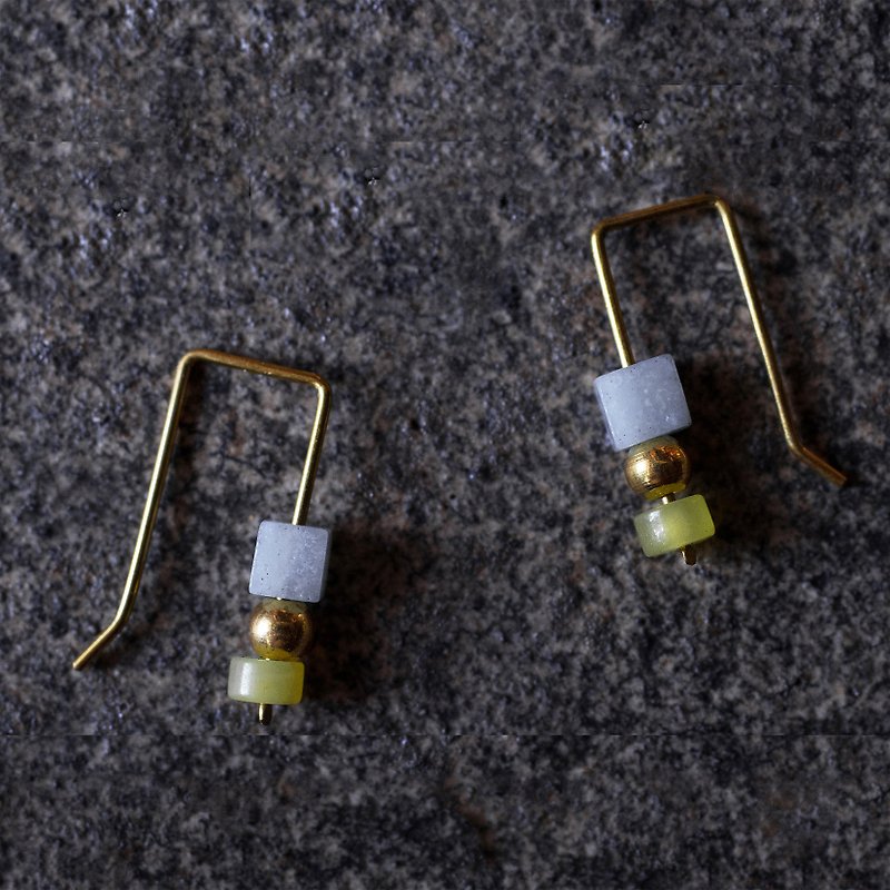柠檬玉冰河石长方形小耳环 - 耳环/耳夹 - 其他材质 绿色