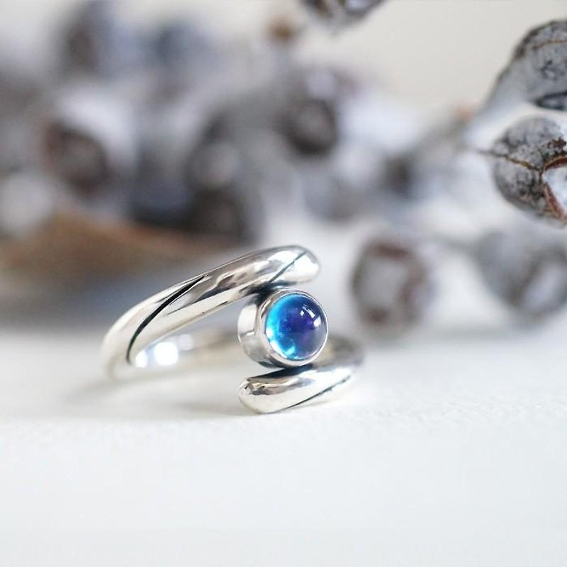 麗リング（ブルートパーズ＆ルビー） - 戒指 - 其他金属 蓝色